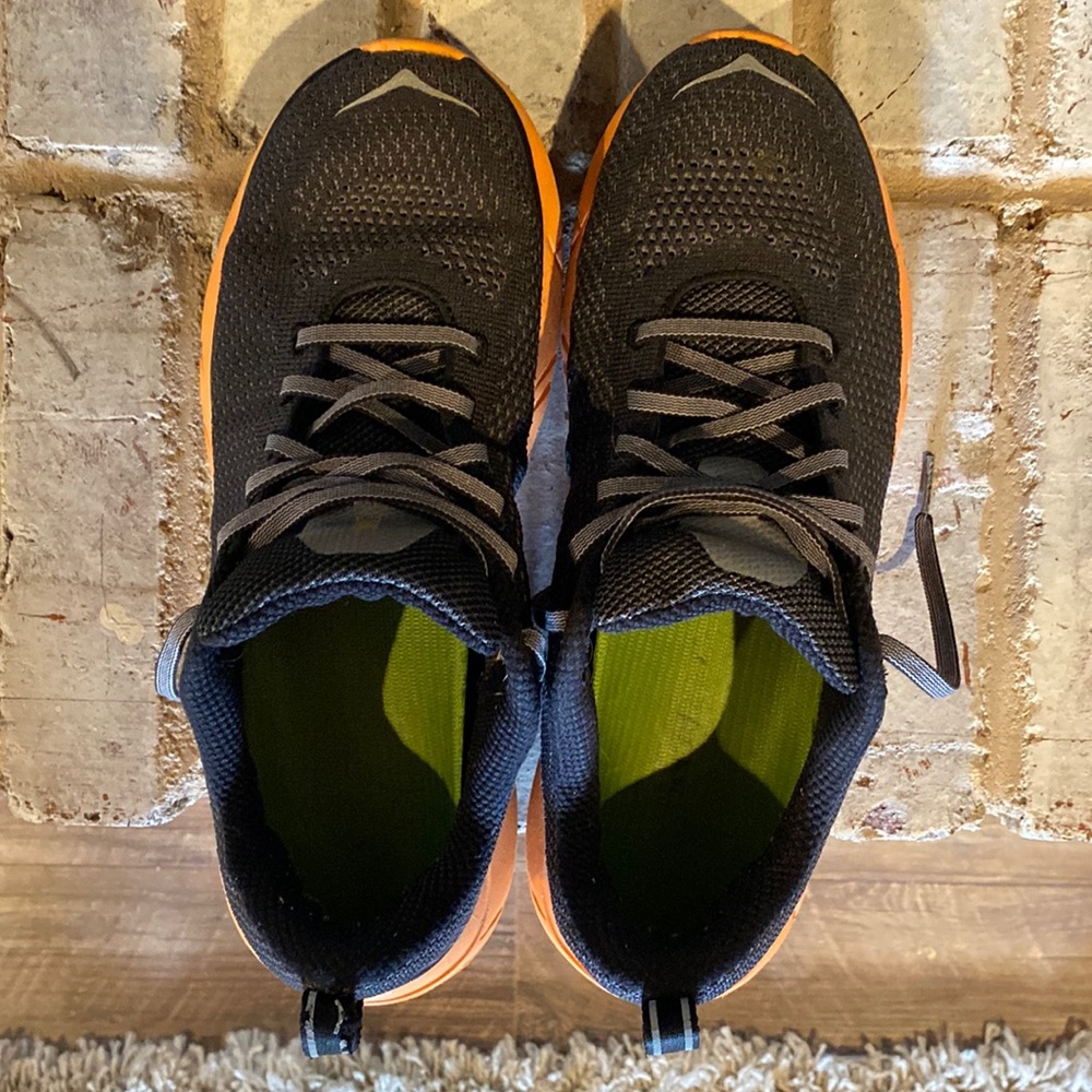 Hoka One One Cavu